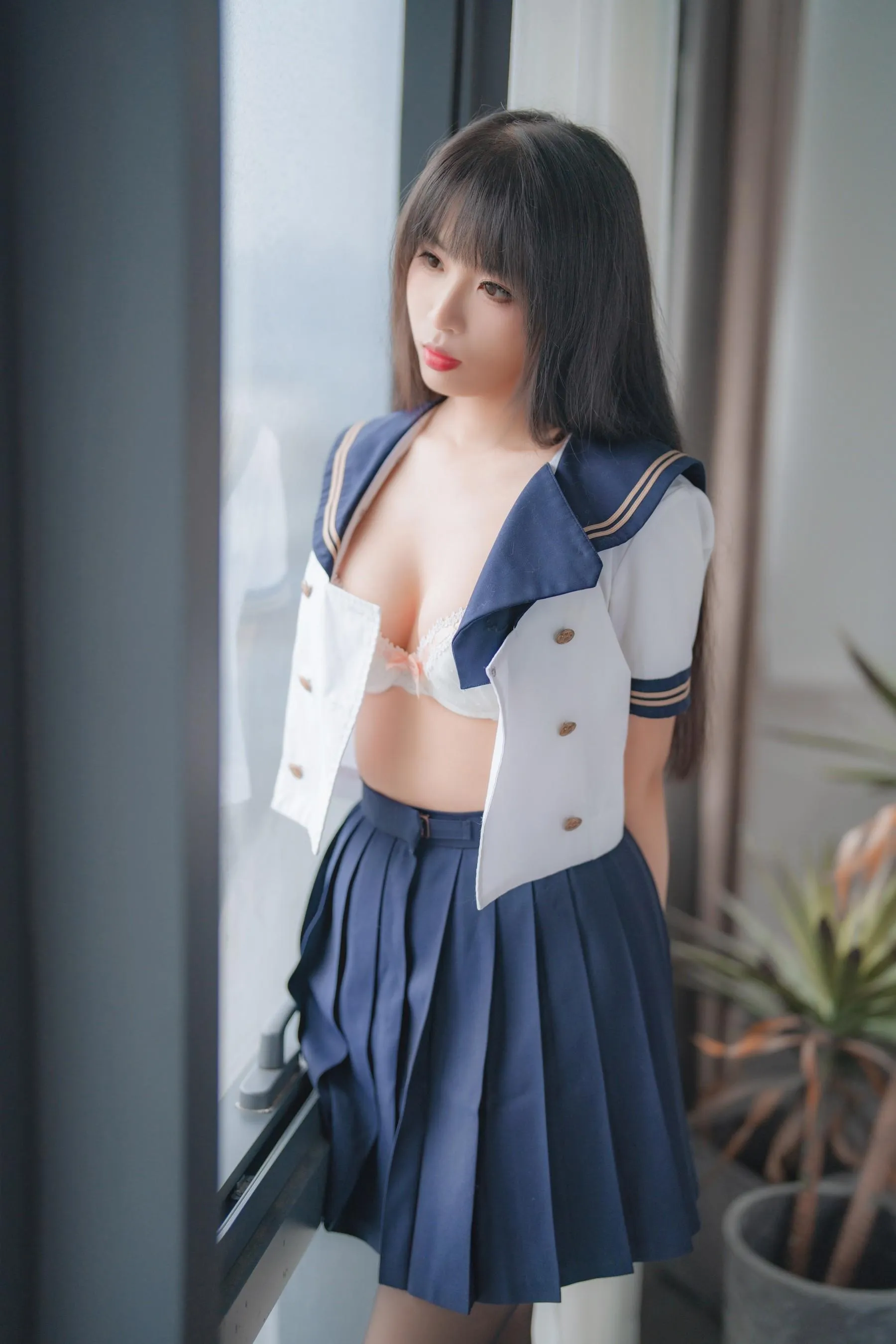 轩萧学姐 – NO.40 2023生日作 5月舰长 黑丝jk内衣 [32P]插图1